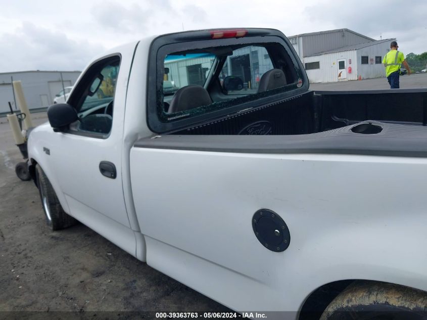 2003 Ford F-150 Xl/Xlt VIN: 1FTRF172X3NA22646 Lot: 39363763