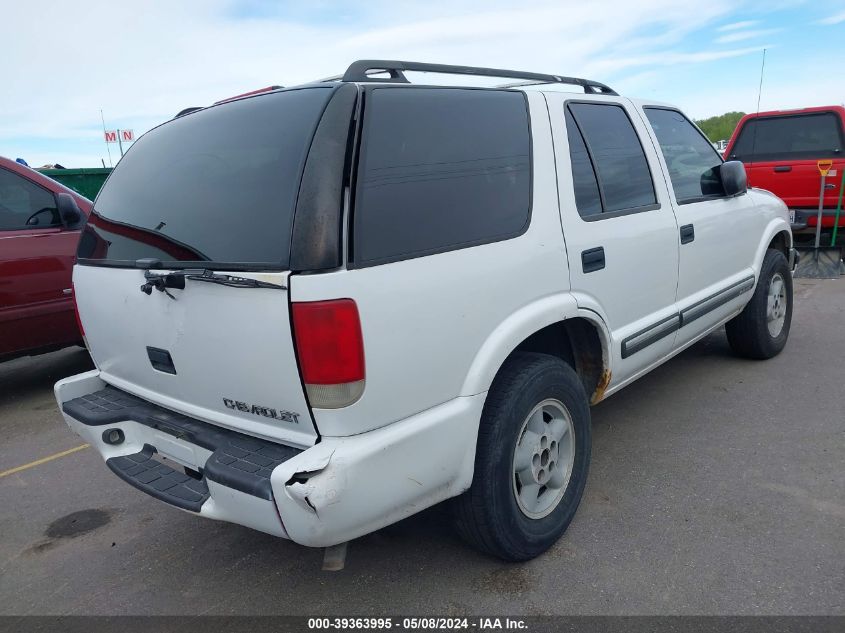 2000 Chevrolet Blazer Ls VIN: 1GNDT13W2Y2369660 Lot: 39363995