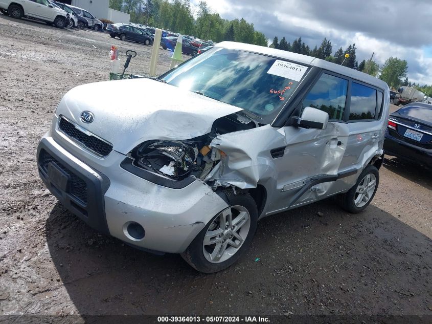 2011 Kia Soul + VIN: KNDJT2A21B7279086 Lot: 39364013