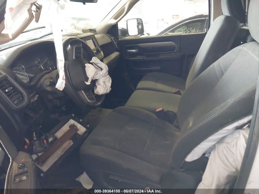 2019 Ram 3500 Tradesman Regular Cab 4X4 8' Box VIN: 3C63R3AJ6KG658598 Lot: 39364105