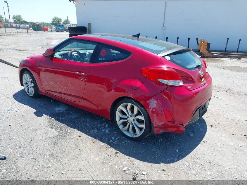 2012 Hyundai Veloster Base W/Red/Black VIN: KMHTC6AD6CU053903 Lot: 39364127