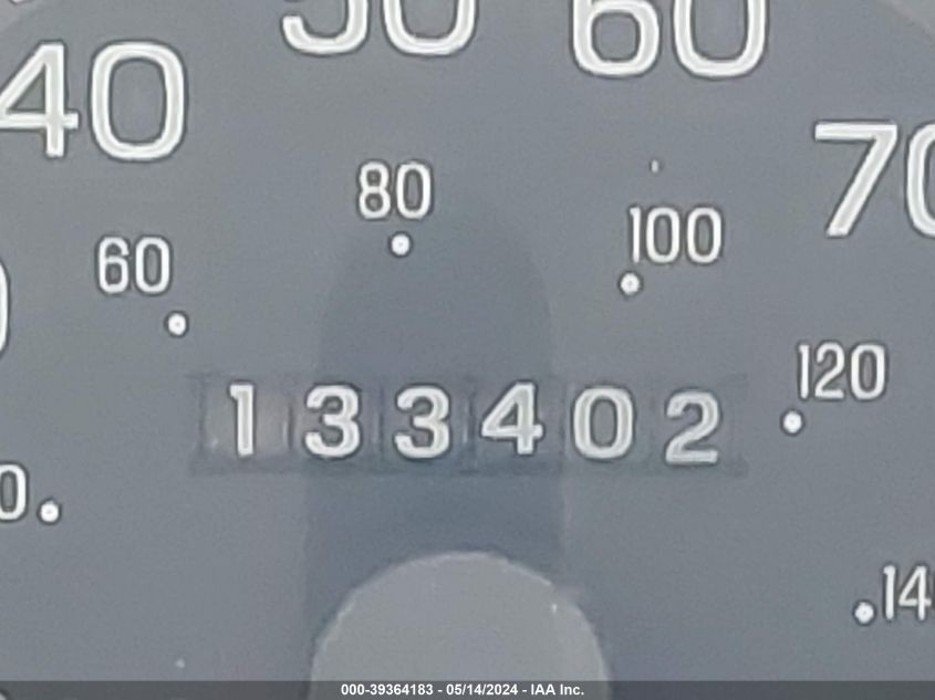 1998 Ford Expedition Eddie Bauer/Xlt VIN: 1FMPU18L9WLB62462 Lot: 39364183