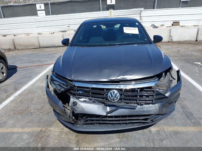 2019 Volkswagen Jetta 1.4T R-Line/1.4T S/1.4T Se VIN: 3VWC57BU6KM040703 Lot: 39364525