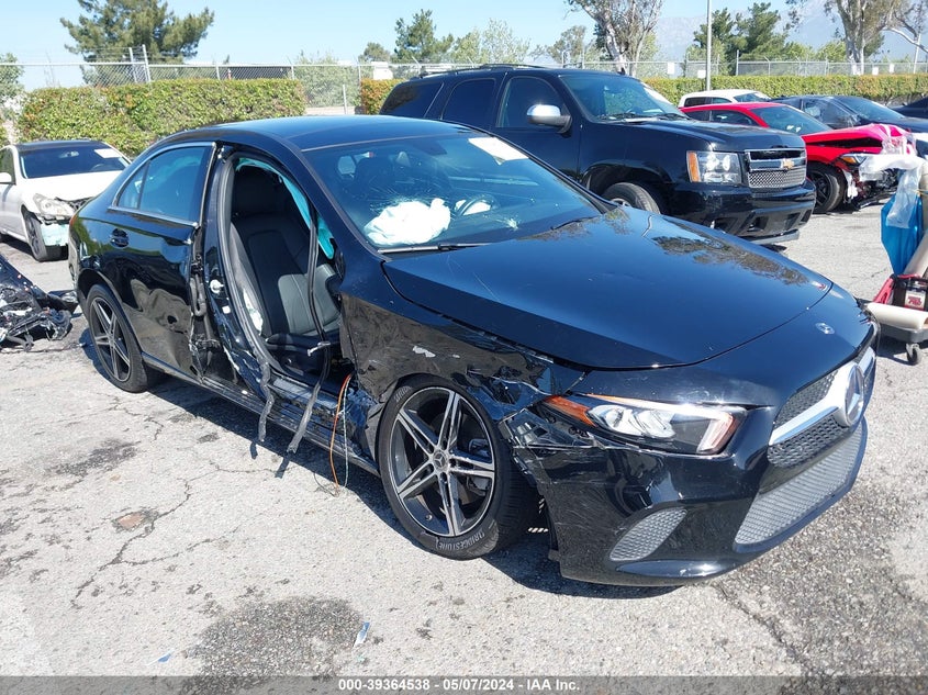 2021 Mercedes-Benz A 220 VIN: W1K3G4EB9MJ255679 Lot: 39364538