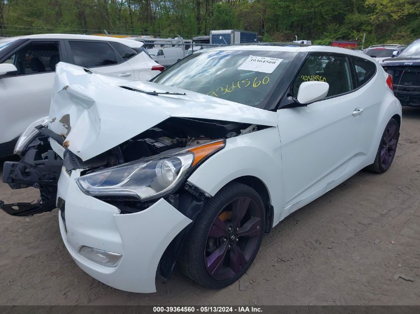 2013 Hyundai Veloster Base W/Gray VIN: KMHTC6AD5DU111274 Lot: 39364560