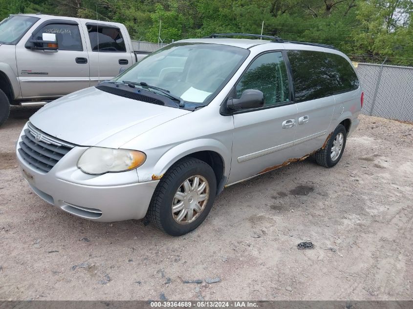 2005 Chrysler Town & Country Touring VIN: 2C4GP54L95R445426 Lot: 39364689