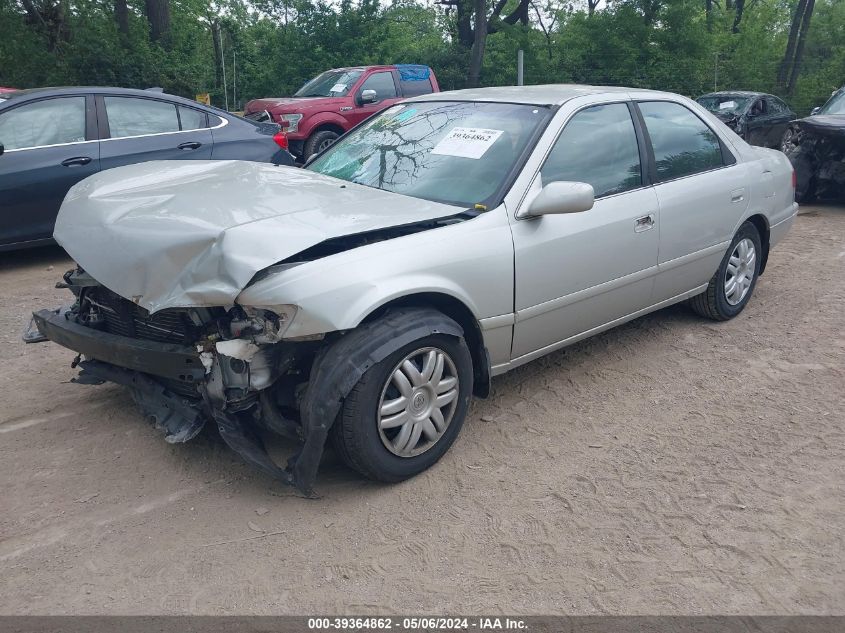 2001 Toyota Camry Le VIN: 4T1BG22K41U075353 Lot: 39364862