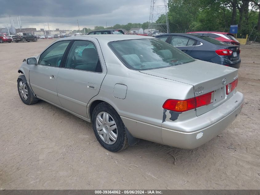 2001 Toyota Camry Le VIN: 4T1BG22K41U075353 Lot: 39364862