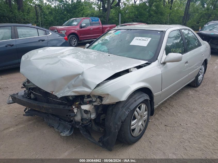 2001 Toyota Camry Le VIN: 4T1BG22K41U075353 Lot: 39364862