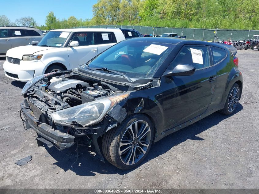 2016 Hyundai Veloster Turbo R-Spec VIN: KMHTC6AE6GU273685 Lot: 39364925