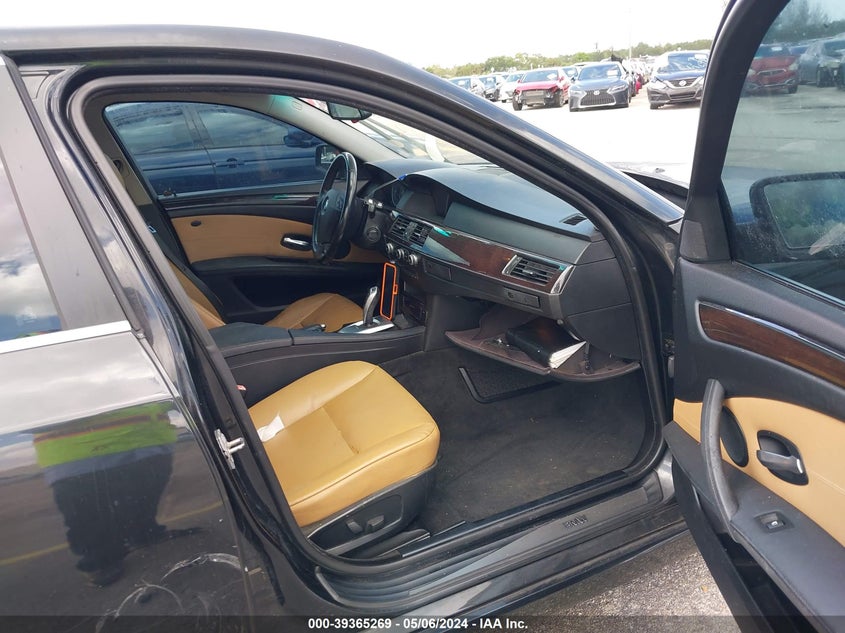 2010 BMW 528I VIN: WBANU5C53AC126476