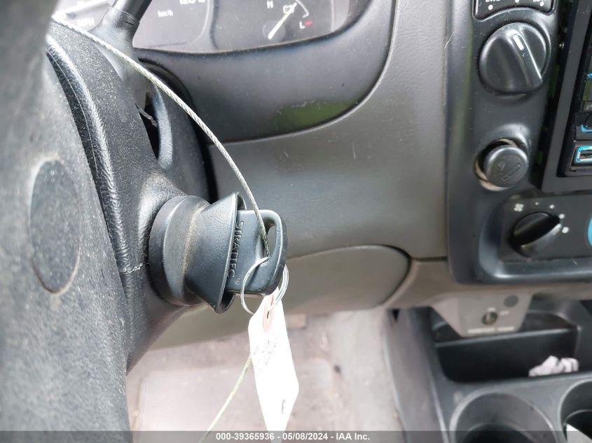 2000 Ford Ranger Xlt VIN: 1FTZR15X7YTA15193 Lot: 39365936