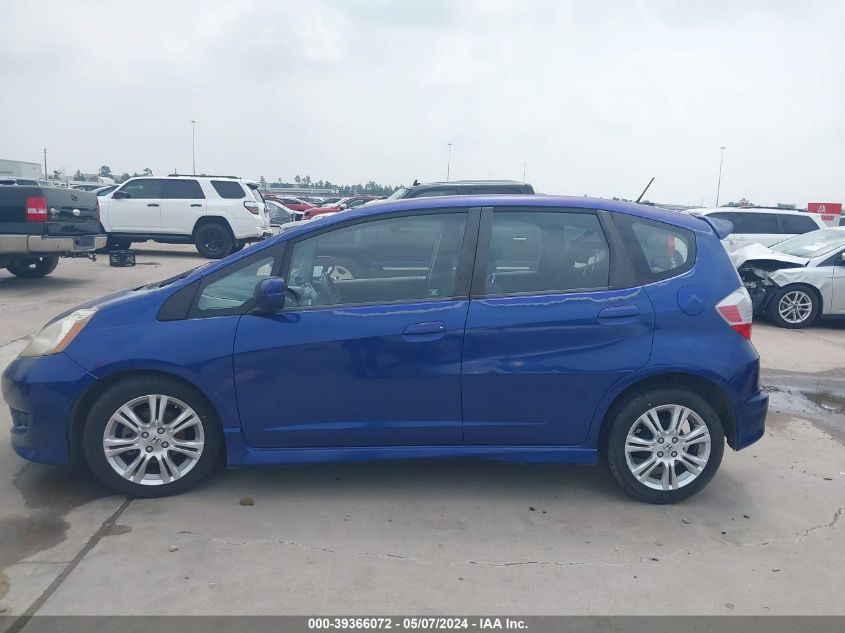 2010 Honda Fit Sport VIN: JHMGE8G45AC011243 Lot: 39366072