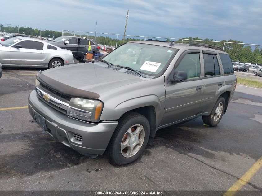 2007 Chevrolet Trailblazer Ls VIN: 1GNDT13S172243365 Lot: 39366264