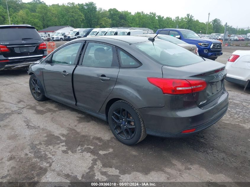 2016 Ford Focus Se VIN: 1FADP3F28GL302352 Lot: 39366318