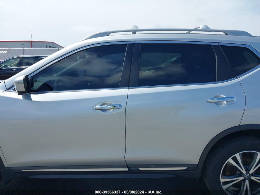 2018 NISSAN ROGUE SL - 5N1AT2MV5JC810877