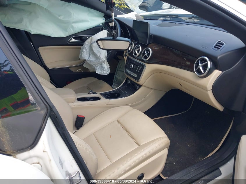 2019 Mercedes-Benz Cla 250 VIN: WDDSJ4EB0KN775630 Lot: 39366418