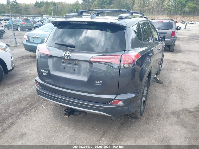 VIN JTMRFREV1HJ125027 2017 TOYOTA RAV4 XLE