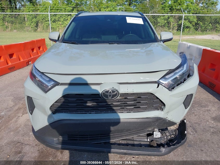2022 TOYOTA RAV4 XLE/XLE PREMIUM - 2T3W1RFV7NW216347