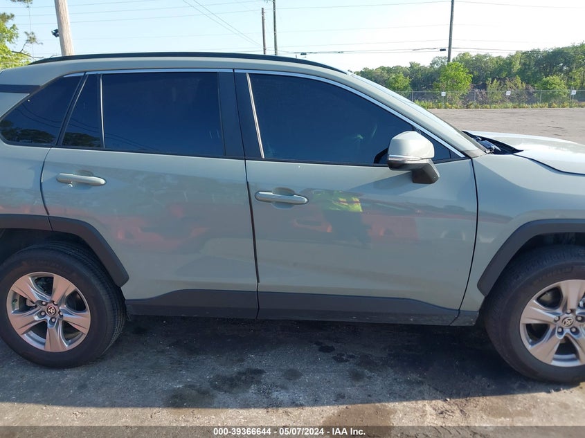 2022 TOYOTA RAV4 XLE/XLE PREMIUM - 2T3W1RFV7NW216347