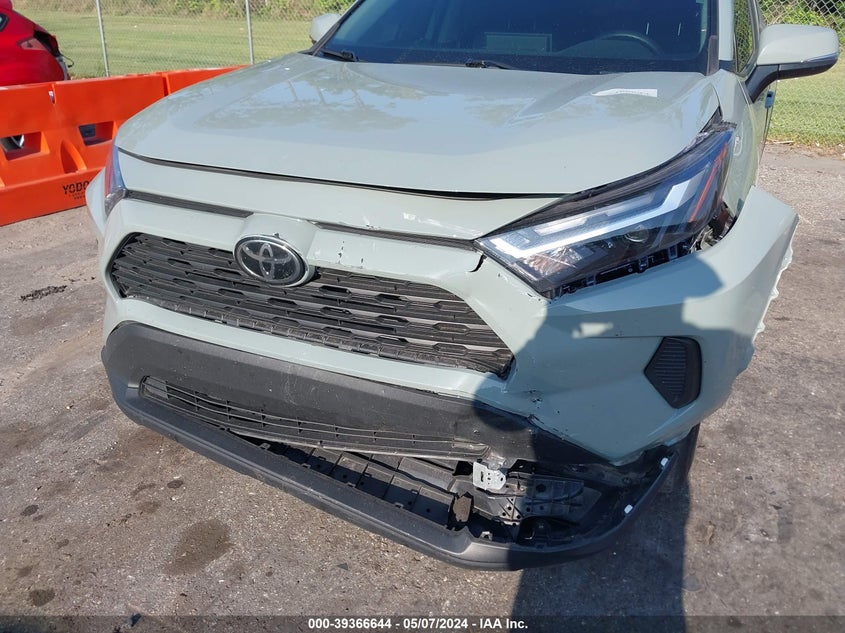 2022 TOYOTA RAV4 XLE/XLE PREMIUM - 2T3W1RFV7NW216347