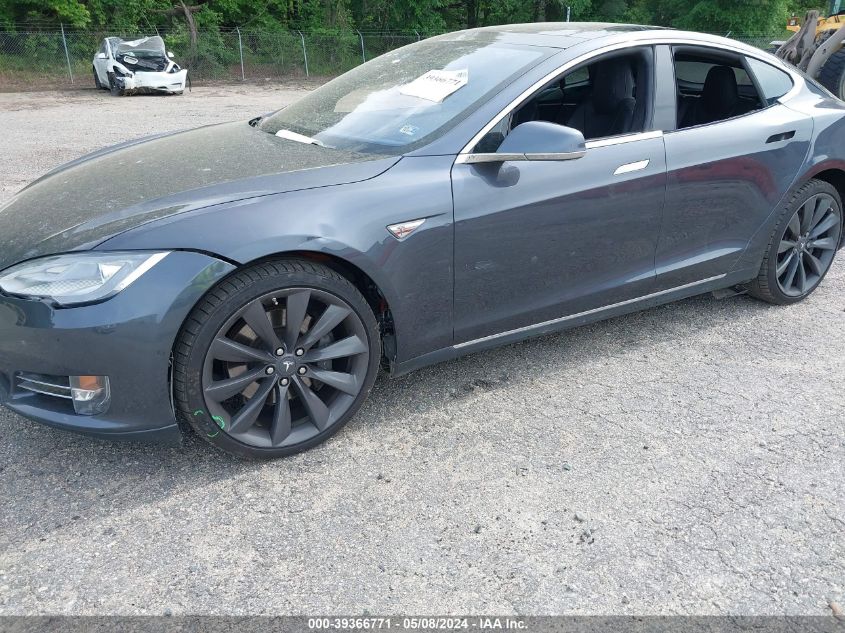 2015 Tesla Model S 70D/85D/P85D VIN: 5YJSA1E21FF119157 Lot: 39366771