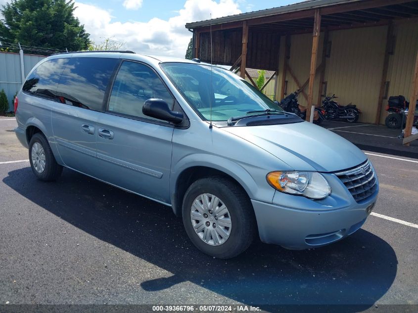 2005 Chrysler Town & Country Lx VIN: 2C4GP44R85R553521 Lot: 39366796