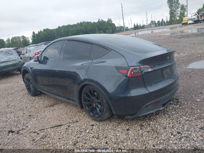 2024 Tesla Model Y Long Range Dual Motor All-Wheel Drive VIN: 7SAYGDEE1RA228680 Lot: 39367058