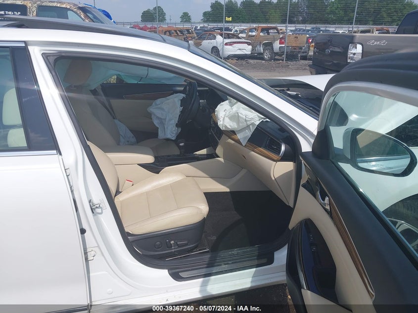 2017 Kia Cadenza Technology VIN: KNALC4J1XH5060091 Lot: 39367240