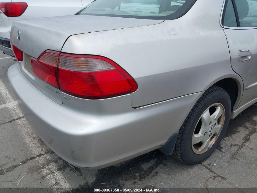 1999 Honda Accord Ex VIN: 1HGCG5655XA158610 Lot: 39367358