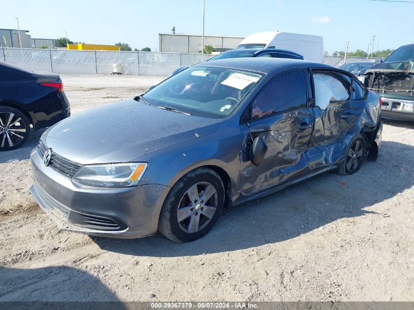 2014 Volkswagen Jetta 2.0L S VIN: 3VW2K7AJ4EM252063 Lot: 39367379