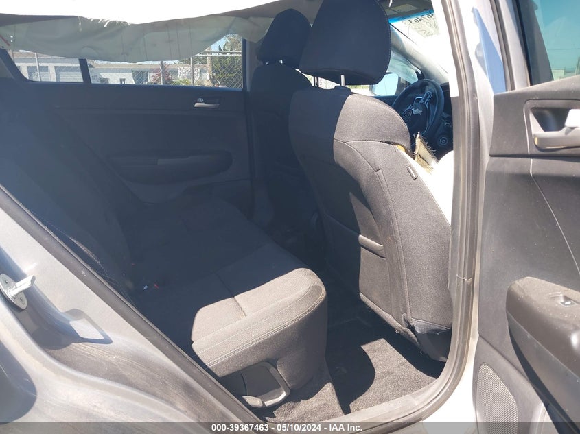 VIN KNDPMCAC3K7566189 2019 KIA SPORTAGE LX