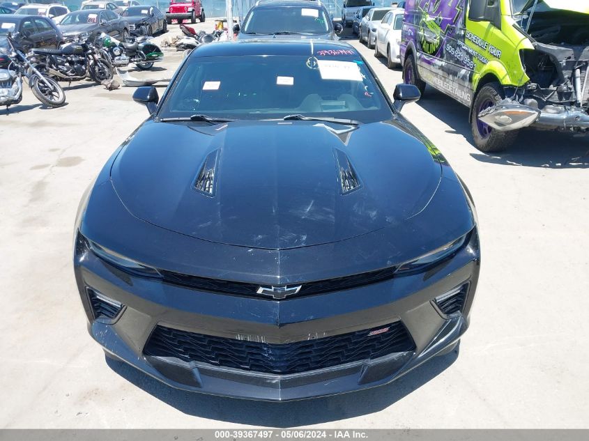 2018 Chevrolet Camaro 2Ss VIN: 1G1FH1R71J0142067 Lot: 39367497