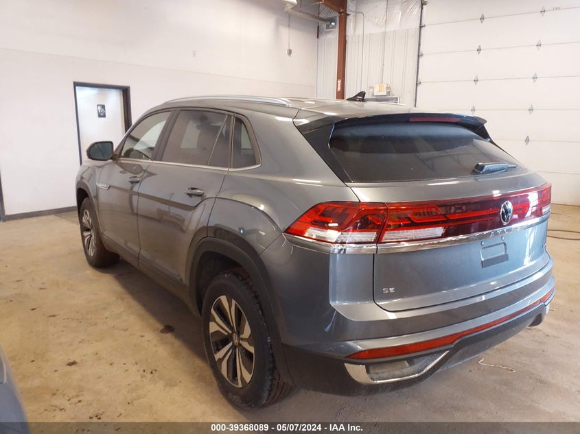 2024 VOLKSWAGEN ATLAS CROSS SPORT SE - 1V2LE2CA3RC241379