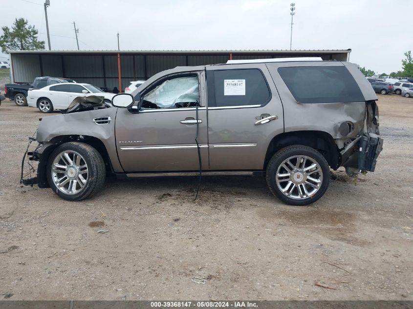 2013 Cadillac Escalade Platinum Edition VIN: 1GYS4DEF3DR135874 Lot: 39368147