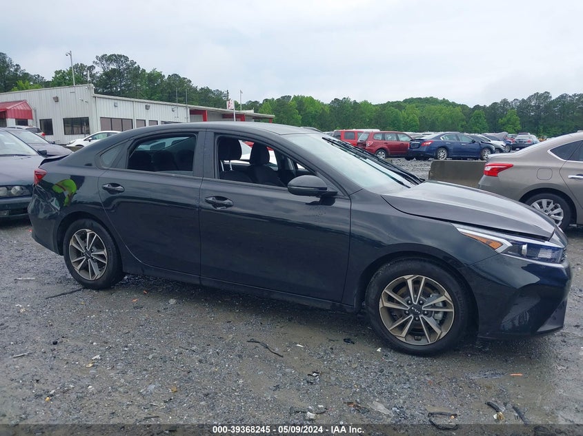 2023 KIA FORTE LXS - 3KPF24AD0PE598685