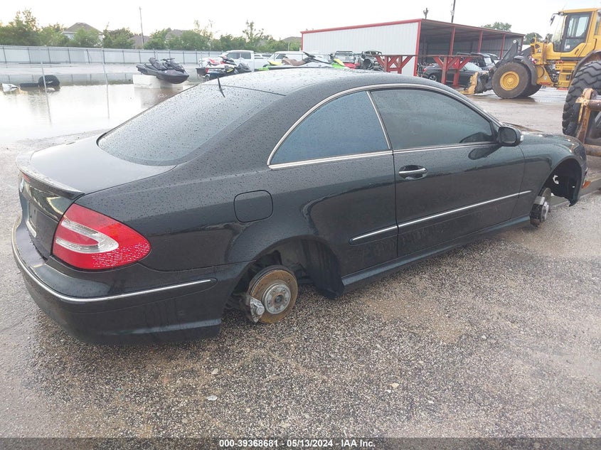 2003 Mercedes-Benz Clk 500 VIN: WDBTJ75J13F008855 Lot: 39368681
