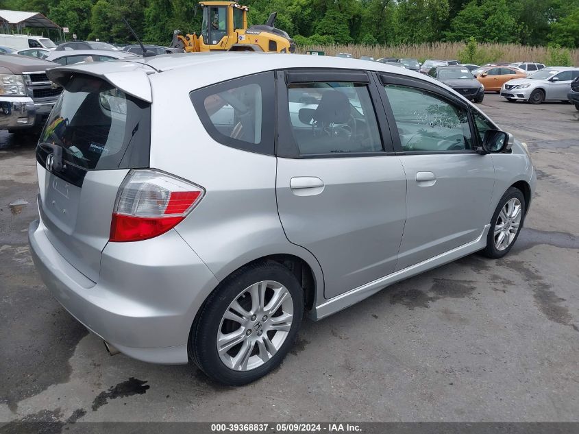 2011 Honda Fit Sport VIN: JHMGE8H54BC027488 Lot: 39368837