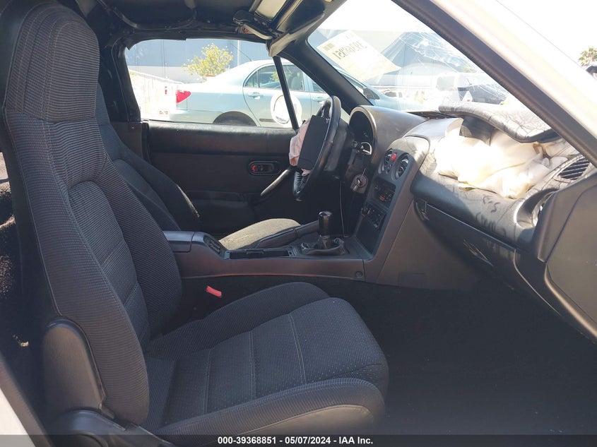 1995 Mazda Mx-5 Miata VIN: JM1NA3539S0601272 Lot: 39368851