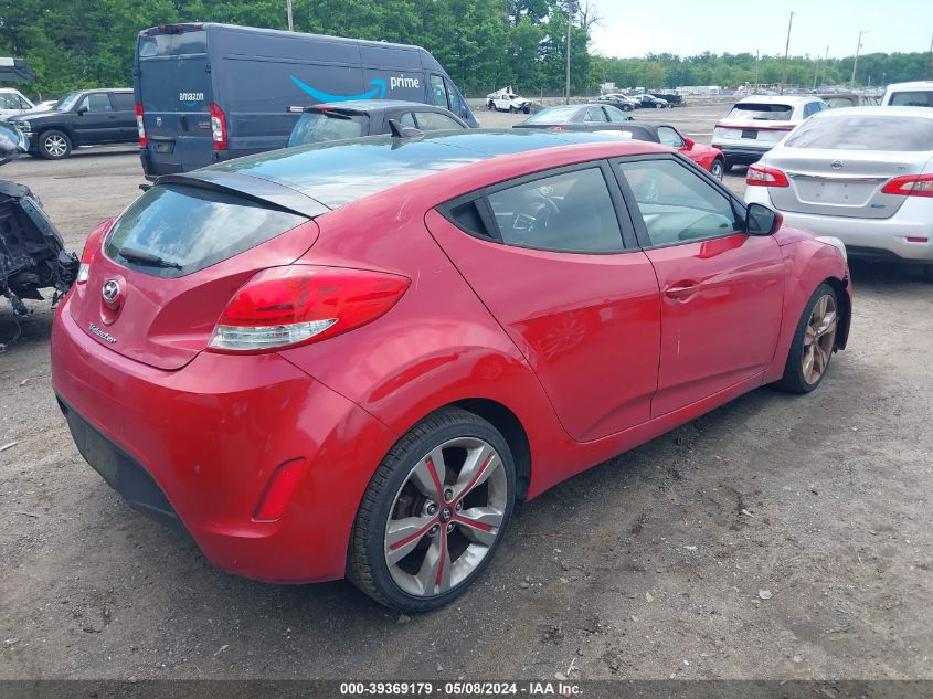 2014 Hyundai Veloster Base W/Gray VIN: KMHTC6ADXEU184593 Lot: 39369179