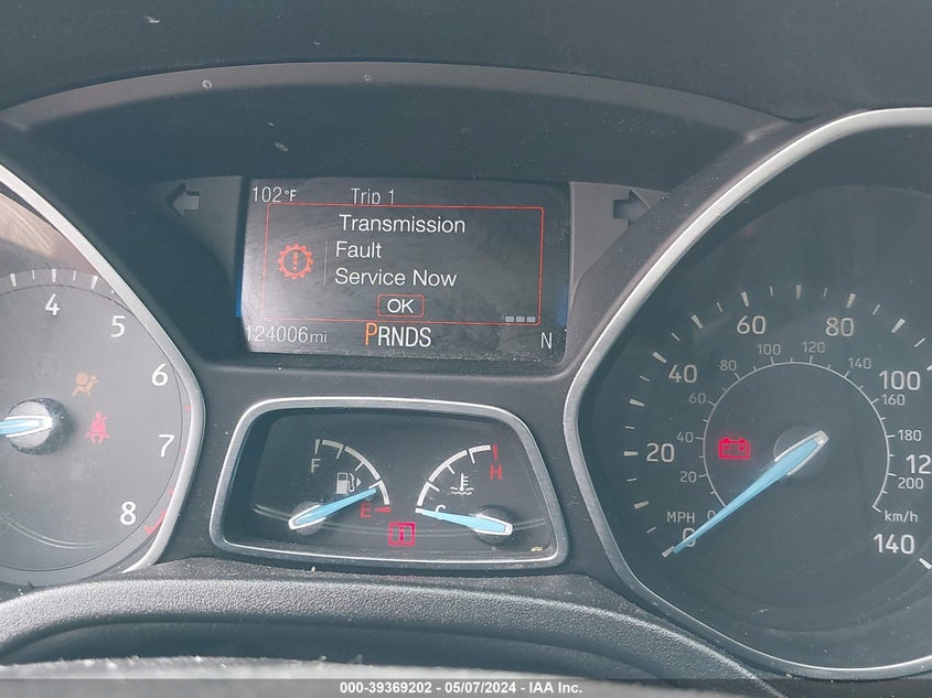 VIN 1FADP3H20HL232117 2017 FORD FOCUS SEL