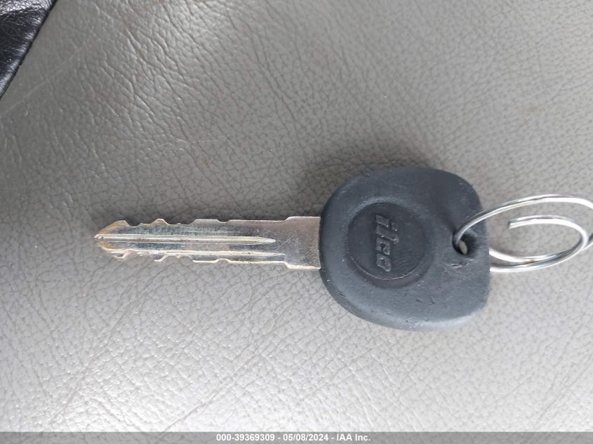 1999 GMC Sierra 1500 Sle VIN: 1GTEC14T0XZ534810 Lot: 39369309