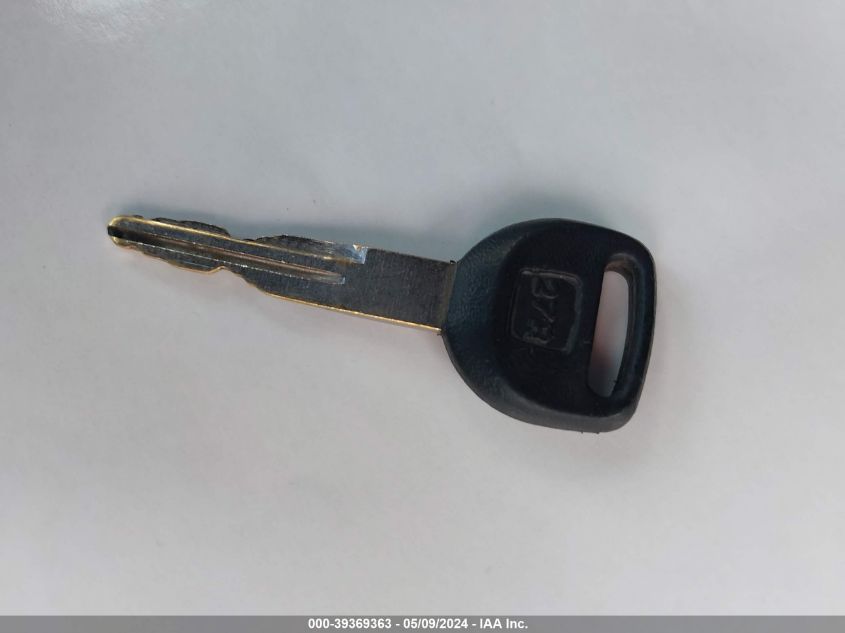 1998 Honda Civic Dx VIN: 1HGEJ6622WL035727 Lot: 39369363