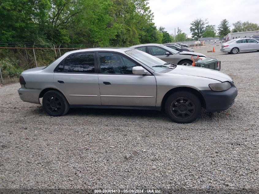 2002 Honda Accord 2.3 Se VIN: 1HGCG56762A118465 Lot: 39369413