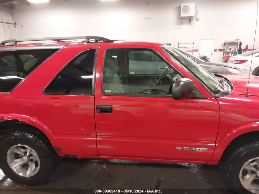 2005 Chevrolet Blazer Ls VIN: 1GNCS18X15K106989 Lot: 39369418