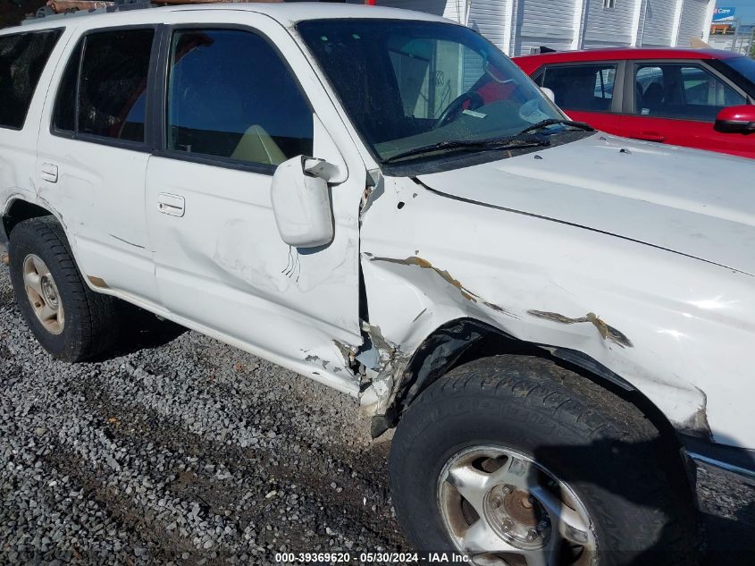 2001 Toyota 4Runner Sr5 V6 VIN: JT3GN86R010182812 Lot: 39369620