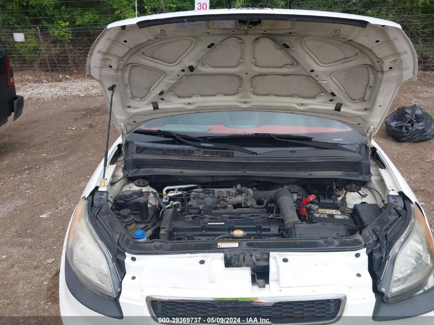 2011 Kia Soul Sport VIN: KNDJT2A2XB7709195 Lot: 39369737