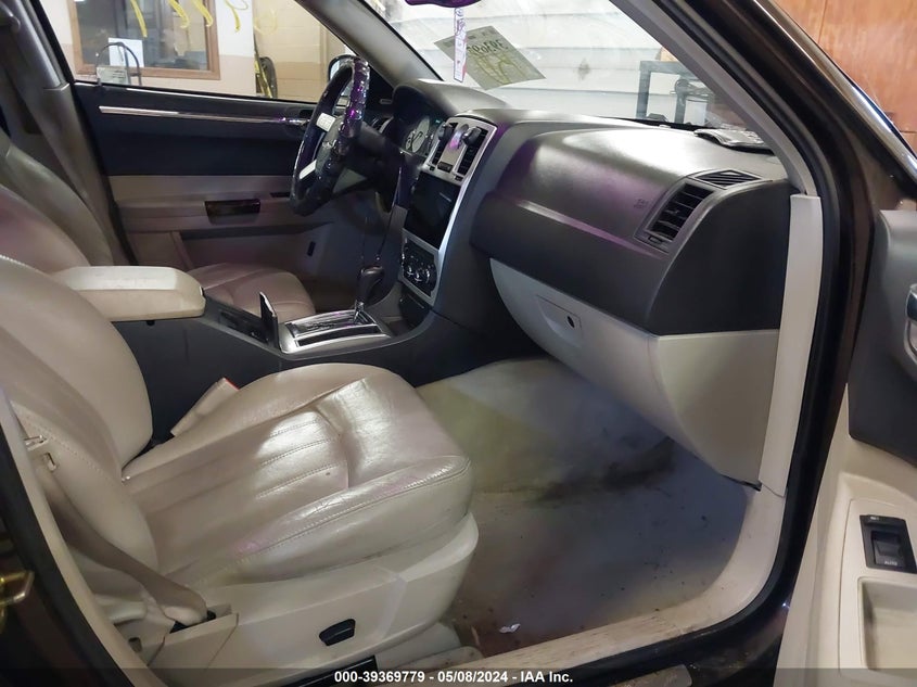 2005 Chrysler 300C VIN: 2C3JA63H45H578406 Lot: 39369779