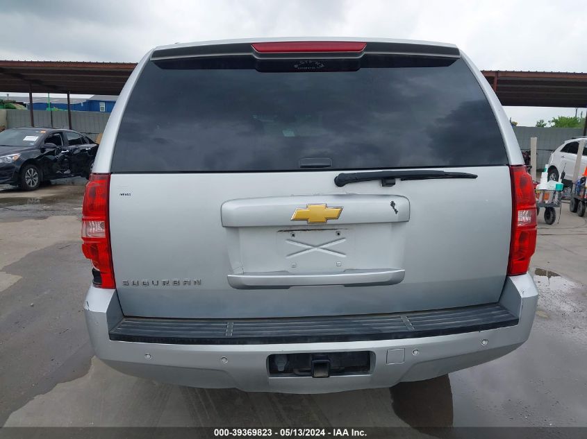 1GNSCJE0XDR176822 2013 Chevrolet Suburban 1500 Lt