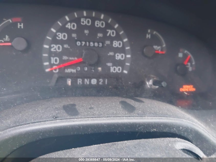 2000 Ford E-350 Super Duty Xl/Xlt VIN: 1FBSS31LXYHA41976 Lot: 39369847